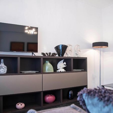 Konstantinos Stylish Brand New Apt In The Heart Of Αθήνα Εξωτερικό φωτογραφία